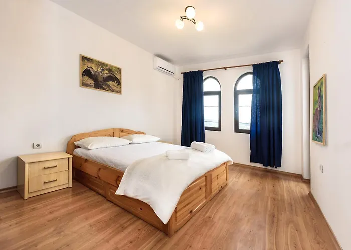 Three Rooms Apartment With Amazing View